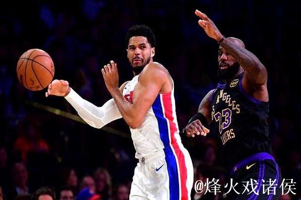 东契奇空砍30+5+11詹姆斯17分 湖人主场惨败活塞 东契奇空砍30+5+11詹姆斯17分 湖人主场惨败活塞