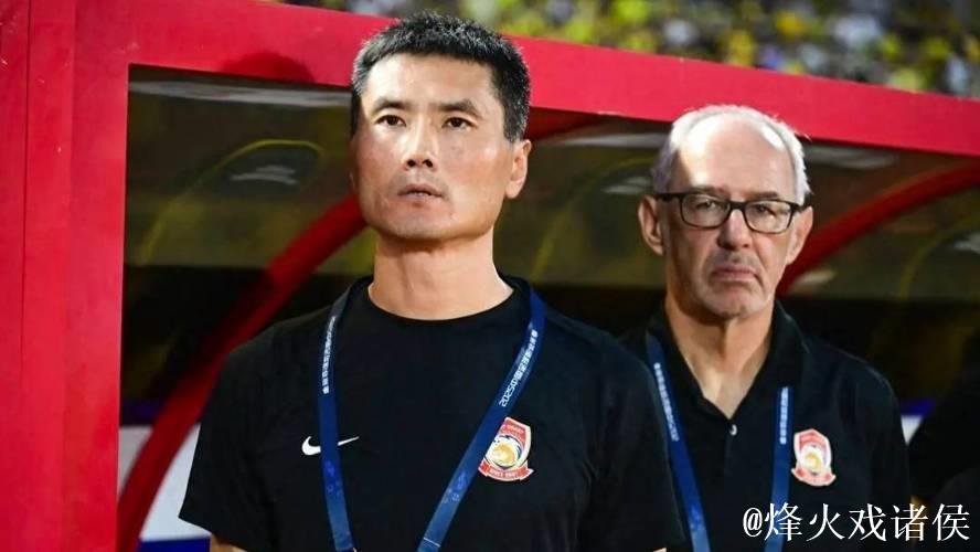 邵佳一出任中国国家男子足球队主教练