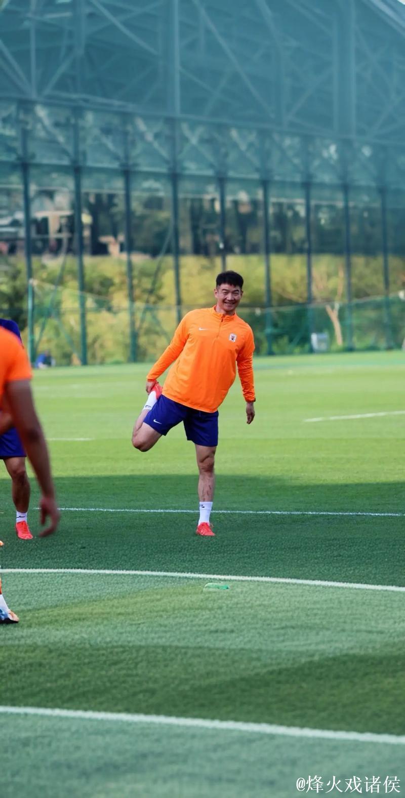 泰山队训练细节满满 正式带队 新人参加一线队合练 泰山队训练细节满满 正式带队 新人参加一线队合练